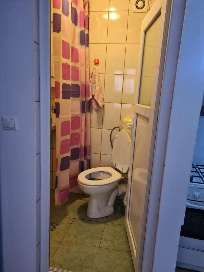 Ogadugu Apartment Букурещ Екстериор снимка